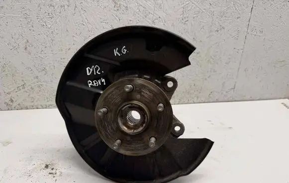 Toyota RAV 4 (XA50) Rear wheel hub