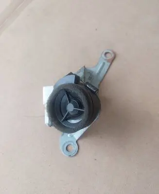 Mitsubishi Pajero Front door high frequency speaker MR411454