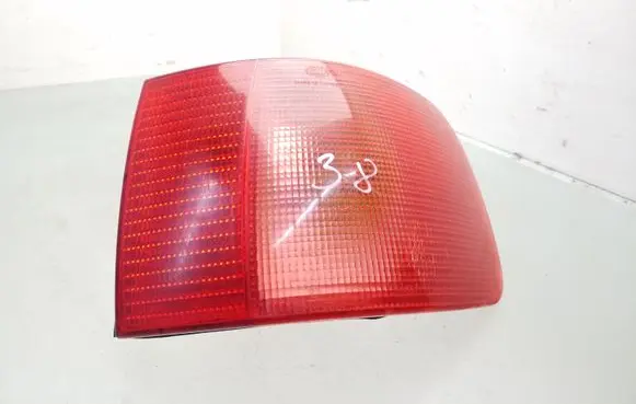 Audi A6 S6 C4 4A Rear/tail lights 138008