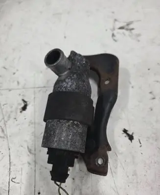 BMW 3 E46 Idle control valve (regulator)