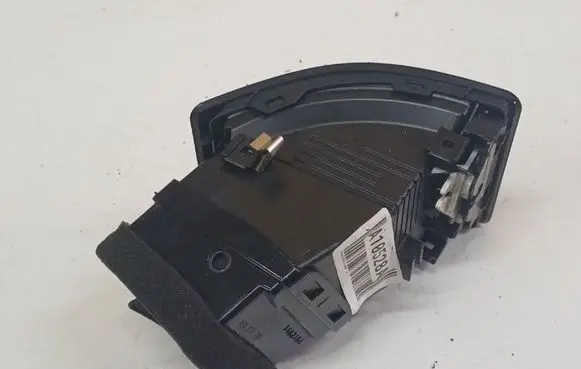 Dash center air vent grill