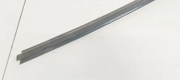 Peugeot 406 Front door glass trim molding 