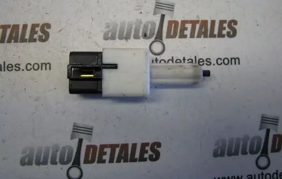 Honda CR-V Brake pedal sensor switch