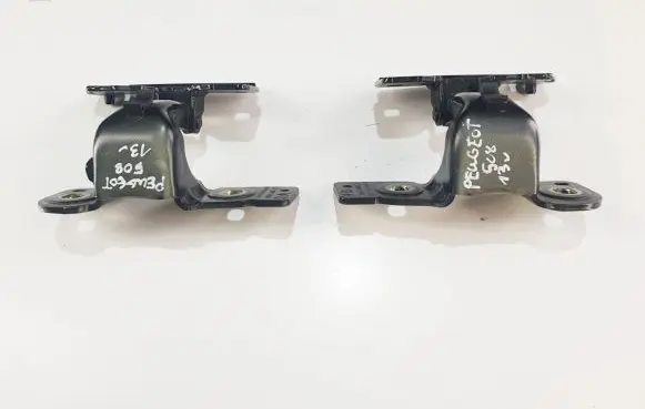 Peugeot 508 Tailgate/trunk/boot hinge