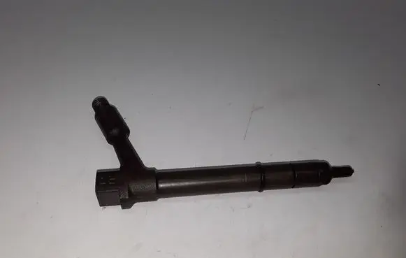 Opel Astra G Fuel injector TJBB01901D