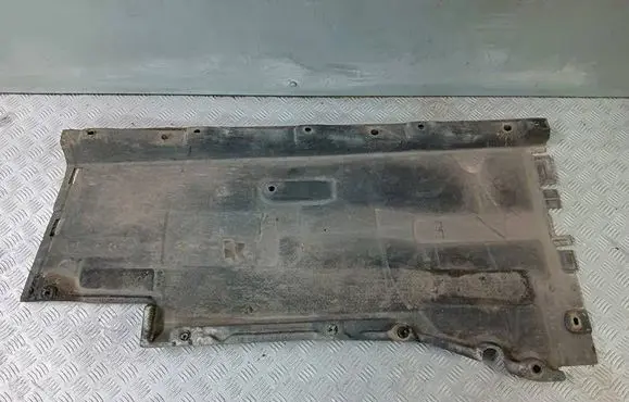 Audi A6 S6 C7 4G Side bottom protection 4G0825208
