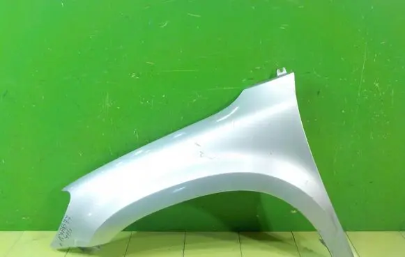 Skoda Yeti (5L) Fender PRZOD LEWY