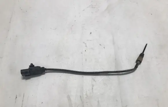 KIA Sorento Exhaust gas temperature sensor 