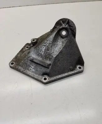 BMW 5 E60 E61 Engine mounting bracket 6761111 22116761111 241681