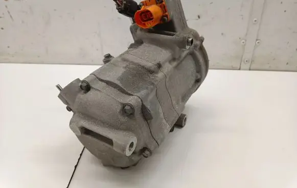 Hyundai Kona I Air conditioning (A/C) compressor (pump) 97701CM000