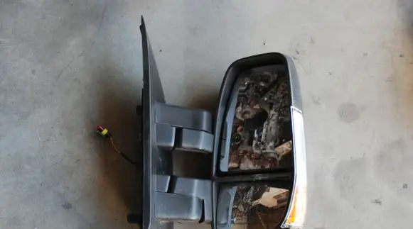 Iveco Daily 6th gen Coupe wind mirror (mechanical) 130KM