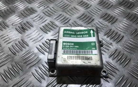 Audi A6 S6 C4 4A Airbag control unit/module 8a0959655 0285001085
