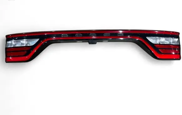 Tailgate rear/tail lights