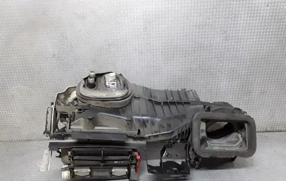 Skoda Octavia Mk2 (1Z) Interior heater climate box assembly 1K1820307