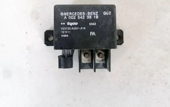 Glow plug pre-heat relay