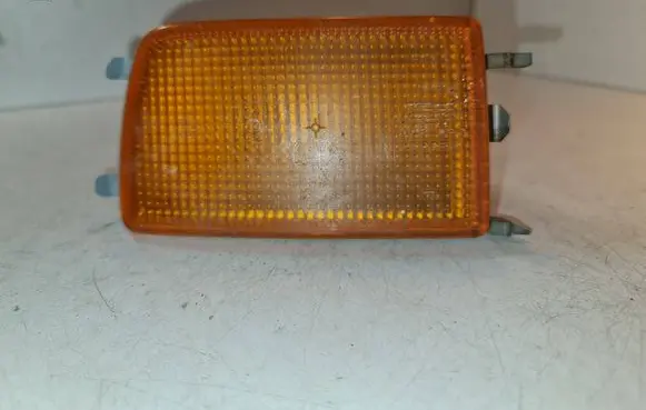Volkswagen Golf IV Front indicator light 1H0953155C 858039