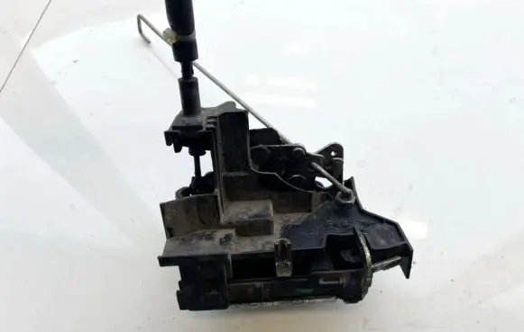Fiat Doblo Front door lock usd