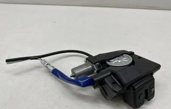 Toyota RAV 4 (XA50) Tailgate/trunk/boot lock/catch/latch