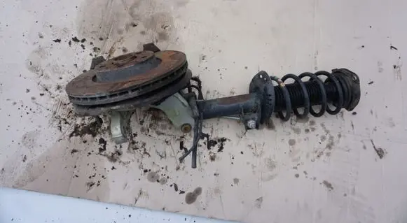 Volkswagen PASSAT B6 Front wheel hub spindle knuckle