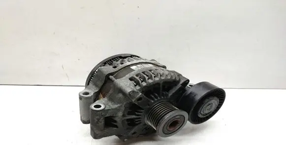 BMW 1 E81 E87 Generator/alternator 7550468