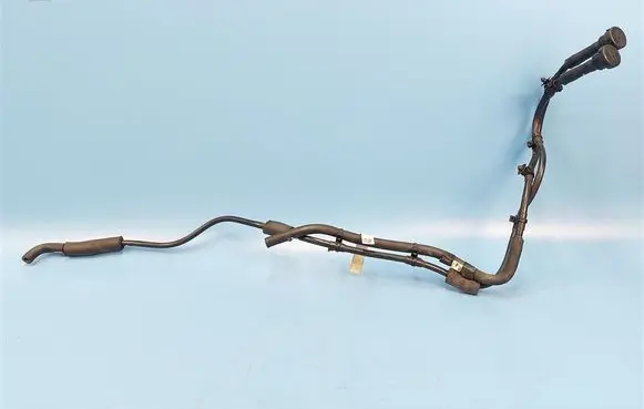 Ford Explorer Breather hose/pipe L1M7-3B476-DE