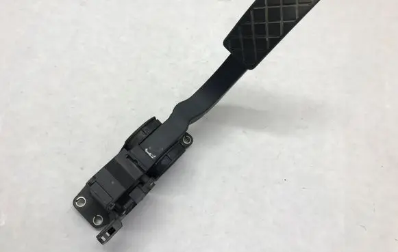 Skoda Fabia Mk1 (6Y) Accelerator throttle pedal 0281002378 6Q1721503D