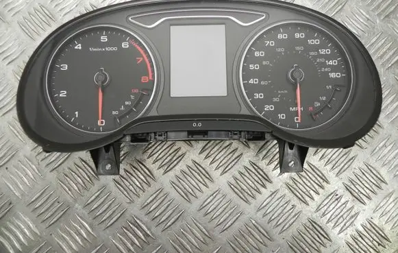 Audi A3 S3 8V Speedometer (instrument cluster) 8V0920971C B1461