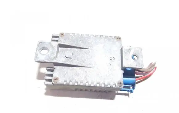Mercedes-Benz A W168 Coolant fan relay A0275458032