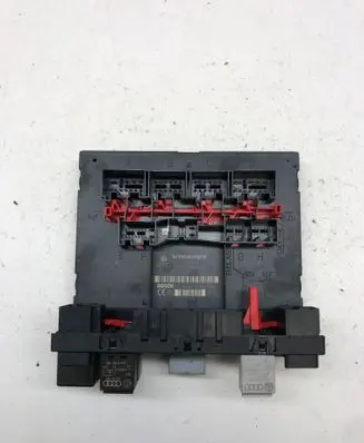 Audi A3 S3 A3 Sportback 8P Comfort/convenience module 8P0907279C F005V00493