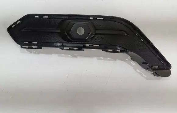 Lamborghini Urus Front bumper lower grill 4ML807417