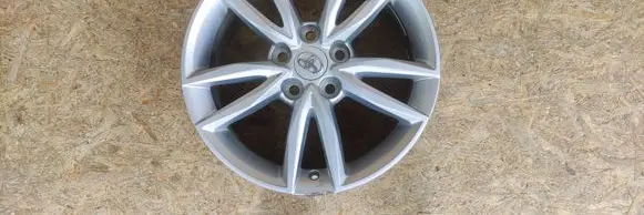 Toyota Camry R17 alloy rim PW45705001 2704826