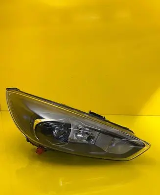 Ford Focus ST Headlight/headlamp F1EB-13D154-CD