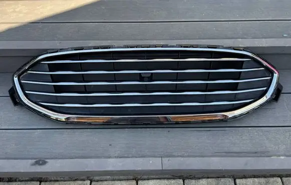 Ford Galaxy Front bumper upper radiator grill LM2B8200A LM2B8200B