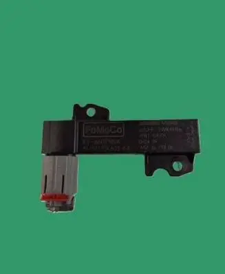 Ford Mondeo MK IV Aerial antenna amplifier 5WK49706 8M5T15K603KA A321011006