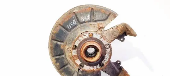 Skoda Octavia Mk2 (1Z) Front wheel hub