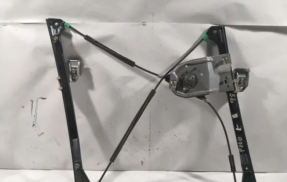 Volkswagen Polo III 6N 6N2 6NF Front door manual window regulator 6N4837401