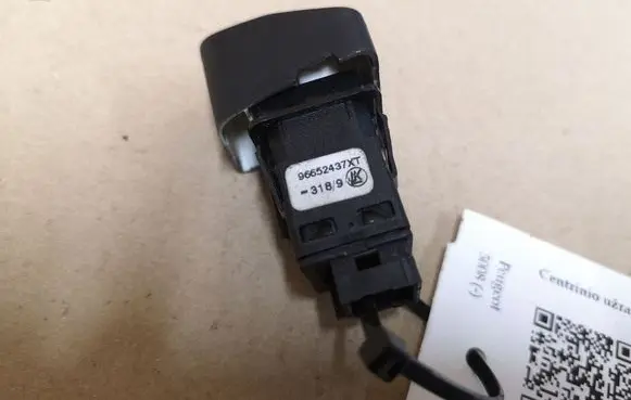 Peugeot 5008 Central locking switch button 96652437XT