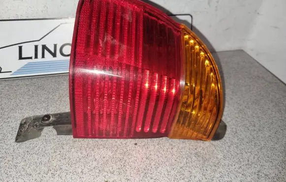 BMW 5 E39 Rear/tail lights 6900213