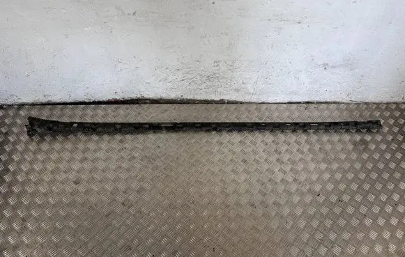 Tesla Model X Sill supporting ledge 104669000B
