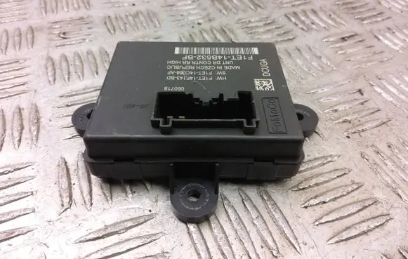 Ford Kuga II Door control unit/module f1et14f143bd