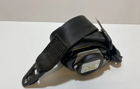 Audi A4 S4 B7 8E 8H Front seatbelt 560788701 008L 000
