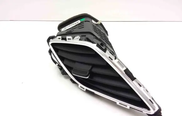 Hyundai i40 Dashboard air vent grill cover trim 974103Z000