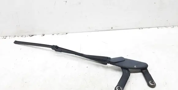Mercedes-Benz S W220 Front wiper blade arm A2208200044