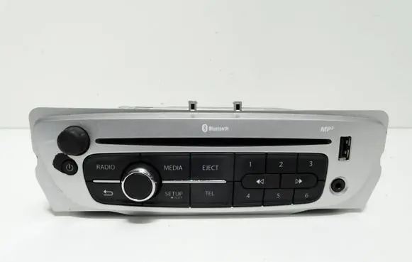 Renault Megane III Radio/CD/DVD/GPS head unit 281158023R 10R0311174 A2C32333001