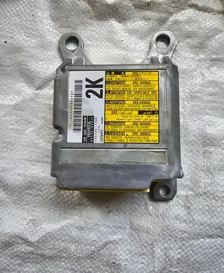 Toyota RAV 4 (XA30) Airbag control unit/module 8917042211 1503001480