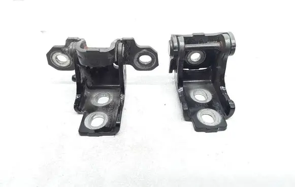 Renault Captur Rear door hinge set 804000016R 804200003R