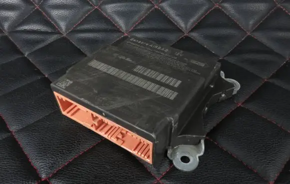 Fiat 500 Airbag control unit/module 51897810 32100217K A2C53363482