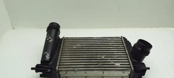 Nissan Qashqai Intercooler radiator 144614EJ0A T960046