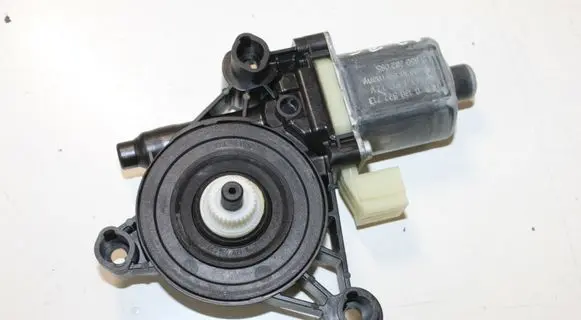 Audi A3 S3 8V Rear door window regulator motor 5Q0959801