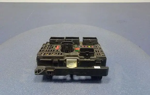 Citroen C5 Fuse box set 9661682980